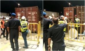Povestea incredibilă a unui băieţel din Bangladesh: A călătorit 3.000 de kilometri, timp de 5 zile, după ce s-a ascuns în joacă într-un container
