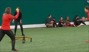 Clujeanul care a făcut Roundnet-ul popular în România: "L-am văzut într-un video şi mi s-a părut extraordinar"