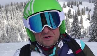 Zăpadă, săniuș și cozi la telescaun. A fost un weekend plin ochi de turiști dornici de distracție: ''Vreme bună, voie bună!''