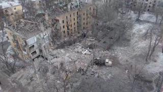 Rușii își intensifică atacurile în prima zi a summitului UE-Ucraina. Putin acuză Occidentul că vrea să îngenuncheze Rusia