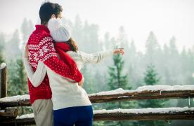 Cât trebuie să scoată din portofel cei care vor să sărbătorescă iubirea la munte. Valentine's Day bate la uşă