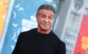 Sylvester Stallone, decizie surprinzătoare după ce a renunțat la divorț. Celebrul actor îşi lansează propriul serial