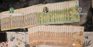 Percheziţii de amploare în Bucureşti şi alte zece judeţe într-un mega dosar de trafic de migranți. 30 de persoane vor fi duse la audieri