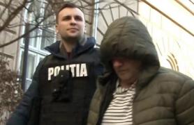 Meditaţii cu atingeri nepermise. Reacţia Universităţii din Timişoara, în scandalul în care e implicat un profesor: ar fi putut abuza şi alte eleve