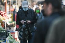 Inflația a ajuns la 15,1% în ianuarie și rămâne ridicată. Deşi s-au redus facturile la energie, alimentele şi serviciile se scumpesc în continuare