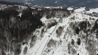 Premieră în România. Mai multe probe de la Cupa Mondială de sărituri cu schiurile se vor desfăşura în nocturnă, la Râşnov