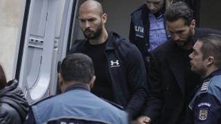 Andrew Tate, acuzat că a început să influenţeze musulmanii, după ce s-a convertit la islam. Iubitele lor se plâng că au devenit brusc misogini