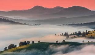 Ministerul Turismului promovează România cu fotografiile unui tânâr din Rădăuţi. Imaginile spectaculoase, prezentate la târguri de peste hotare