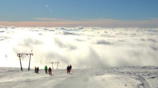 Staţiunea în care s-au investit milioane de euro şi de care turiştii români nu se pot bucura. Orgoliile care împiedică dezvoltarea zonei