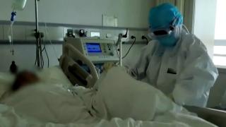 Pandemia de COVID a izbucnit cel mai probabil de la o scurgere de laborator, consideră Departamentul de Energie din SUA