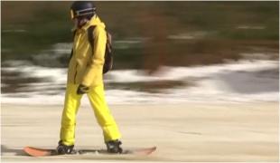 Două pârtii din Poiana Braşov au fost închise la doar o lună de la deschidere. "Zăpada ortopedică" a provocat zeci de accidente