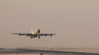 Cel mai urmărit avion din lume pe cerul României. Aeronava de spionaj, însoțită de două avioane de vânătoare Eurofighter Typhoon