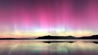 Fenomen spectaculos: Aurora boreală, vizibilă, în mod neobişnuit, în Marea Britanie, Polonia şi Noua Zeelandă