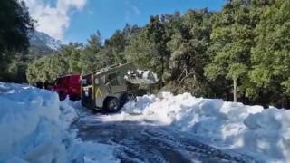 Fenomene extreme în Spania: Palma de Mallorca, acoperită cu un strat de un metru de zăpadă. Valuri de 26 de metri din cauza vântului puternic