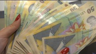 Indemnizaţia de creştere a copilului. Cu cât ar putea creşte suma maximă pe care o primesc părinţii