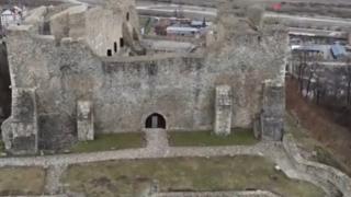 Cetatea care atrage mii de turiști în fiecare an. Cât plătesc vizitatorii pentru a admira fortăreața care datează din secolul 14