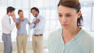 Autorităţile iau măsuri împotriva discriminării la serviciu. Instituțiile din țară vor avea un ghid anti-hărțuire care să-i ajute pe angajaţi