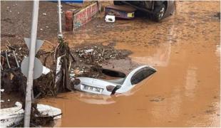 Cel puțin 13 oameni au murit, după inundaţiile produse în zonele afectate de cutremure, în Turcia