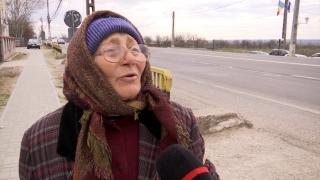 Preţurile mari la dentist ţin românii departe de cabinete: "Când m-a durut mă clăteam cu sare în gură"