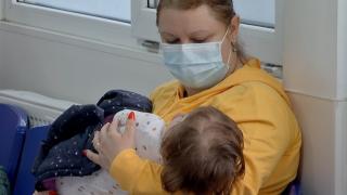 Simptomul care trimite tot mai mulţi copii la spital. Ce boli poate ascunde de fapt