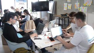 Cum să îţi faci propria afacere în 54 de ore. Ideile care pot să îţi aducă bani