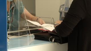 Statul ia în calcul intrarea pe piața asigurărilor auto, după intrarea în insolvență a companiei Euroins. CEC Bank a primit deja aviz