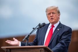 Donald Trump are noi probleme: nu a declarat cel puțin 100 de cadouri primite în timpul mandatului de președinte