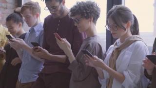 Şeful TikTok, pus la zid în Congresul american. Aplicaţia ar putea fi interzisă în SUA, pe fondul suspiciunilor legate de securitatea datelor