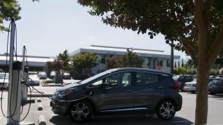 Încărcare rapidă la fiecare 60 de kilometri. Statele UE, obligate să asigure infrastructura pentru mașinile electrice