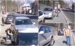 A tăiat toate cauciucurile vecinului de bloc, chiar sub ochii proprietarului, pentru un loc de parcare. Scene incredibile, filmate la Sinaia