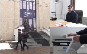 Cristi vrea să facă o donație inedită primăriei din Roman, după ce a fost pus pe drumuri pentru două copii xerox