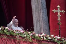 Mesaj optimist transmis de Papa Francisc, de Înviere: "Să aruncaţi departe orice stâncă a dezamăgirii şi neîncrederii"