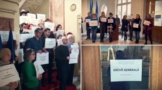 Grevă generală în mai multe prefecturi din România. Funcţionarii publici cer salarii mai mari