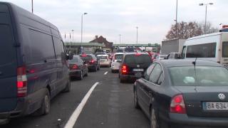 Se apropie "tradiţionala" aglomeraţie în vămi de sărbători. Măsurile luate de Poliţia de Frontieră