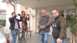 Femeie de 40 de ani, moartă după ce medicul Gheorghe Neaţă i-ar fi tăiat din greşeală intestinul. Doctorul e celebru pentru că lua şpagă şi apoi se ruga la Dumnezeu să nu fie prins