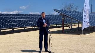 Klaus Iohannis: Nu vor exista tăieri de salarii. Fiscul trebuie să se mişte un pic mai bine. Nu există nicio gaură la buget 