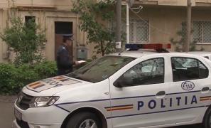 Fata de 12 ani, căzută de la etajul 4 al unui bloc din Slatina, se furişase pe geam de teamă că nu va fi lăsată afară pentru că plouă