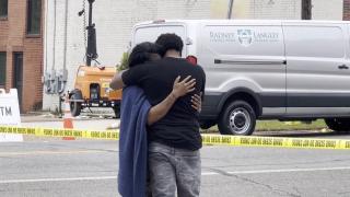 4 oameni, ucişi într-un schimb de focuri, în SUA. Atacul a avut loc în aniversarea de 16 ani a unei fete. Fratele ei, printre victime