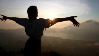 Conceptul de vacanţă care câştigă tot mai mult teren printre români. India, Bali şi Zanzibar, printre destinaţiile preferate