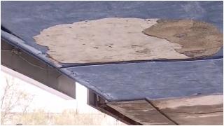 Un angajat al Ambasadei Franţei a ajuns la spital după ce a fost lovit de o bucată de tencuială, desprinsă de pe o clădire din Bucureşti