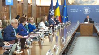 Petre Daea, în şedinţa de Guvern: "Să nu mă lăsaţi singur, fraţilor, că sunt multe puşti pe mine". Replica premierului Ciucă: "Nu vă lăsăm"