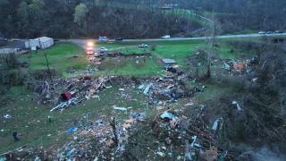 Tornade mortale şi grindină de mărimea mingilor de tenis în Oklahoma. Cel puţin doi oameni au pierit şi mai mulţi au fost răniţi