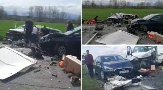 "Rămâi cu mine, hei!". Momente dramatice după accidentul cu 7 răniți, între Braşov şi Sibiu. Martorii au sărit imediat în ajutor