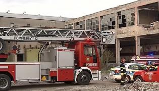 Incendiu la fosta fabrică de pompe nucleare Aversa, din Sectorul 2. Flăcările ar fi pornit de la gunoaiele aprinse de oamenii fără adăpost