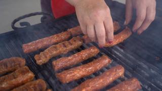 Secretul grătarului perfect. Ce trebuie să ştie toţi cei care vor să obţină o friptură cu care să-şi impresioneze prietenii