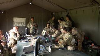 La Capul Midia, NATO a simulat respingerea unui atac aerian. În celălalt capăt al ţării, rezerviştii au fost chemaţi la unităţi tot pentru exerciţii