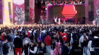 Beach Please 2023. Concertele ţin până miercuri: ce surprize îi aşteaptă pe tinerii veniţi pe litoral