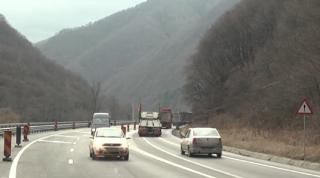 Fără semafoare pe Valea Oltului pe perioada minivacanţei de 1 Mai. Ce restricţii rămân, însă, în vigoare