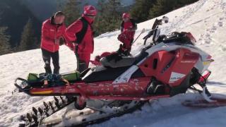 Turist polonez, salvat după ce a fost "înghiţit" de zăpadă în Munţii Rodnei. Bărbatul a fost găsit la 30 de metri sub nămeţi