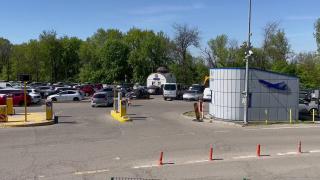 Parcarea aeroportului din Iaşi, închisă pentru cel puţin 3 luni din cauza lucrărilor pentru noul terminal. Cum pot ajunge călătorii spre aeroport